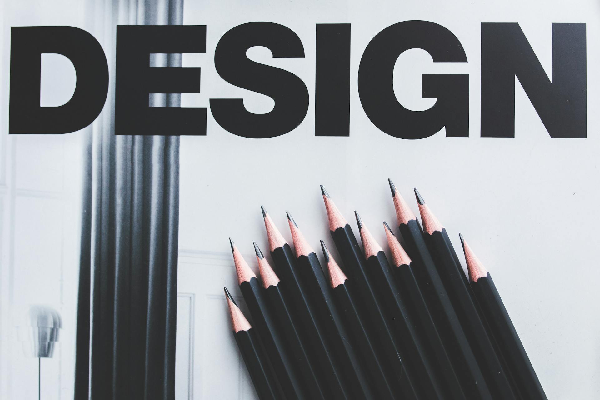 pencil-typography-black-design-2